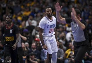 曼联正在试 曼联正在试